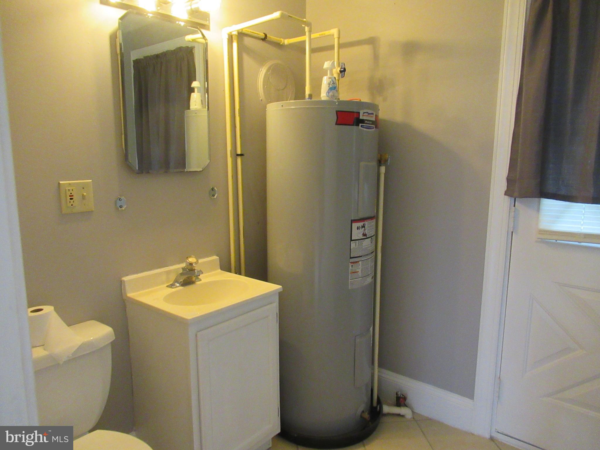 26378 Mariners Road Crisfield, MD 21817 - Photo 11 of 33 Gallery Image 11