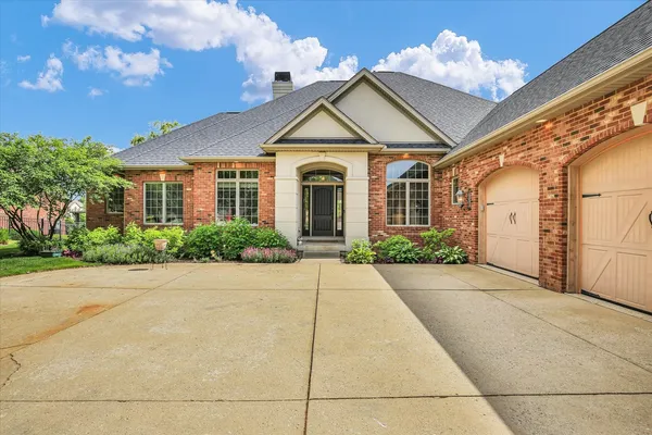 $864,900 | 4905 Peifer Lane, Champaign, IL 61822