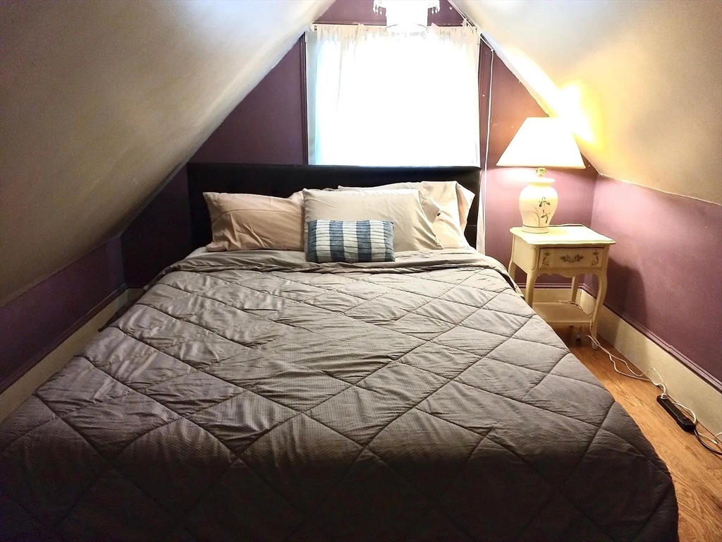 143 Walnut Street, Unit STUDIO Newton, MA 02460 - Photo 2 of 5