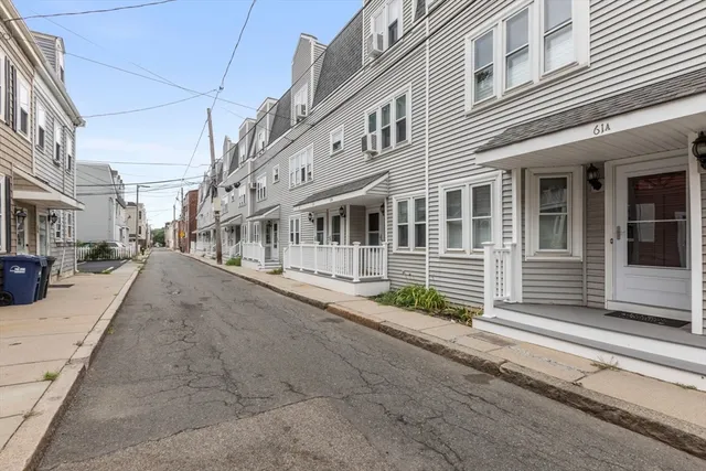 $3,650 | 63 Bolton Street, Unit 63, Boston, MA 02127