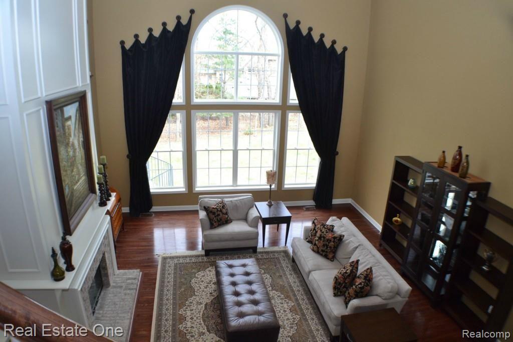 5719 Stonehaven Boulevard Rochester, MI 48306 - Photo 11 of 38 086.jpg
