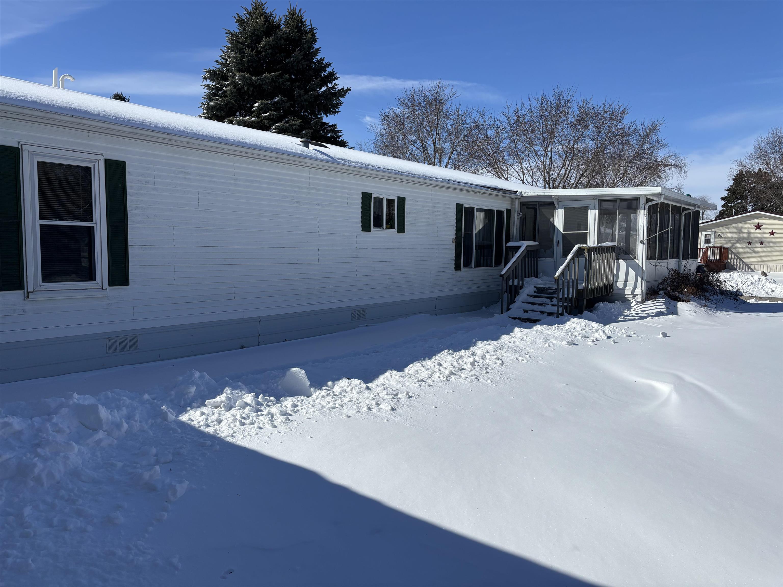 90 London Drive, Unit 90 Sparta, WI 54656 - Photo 10 of 29