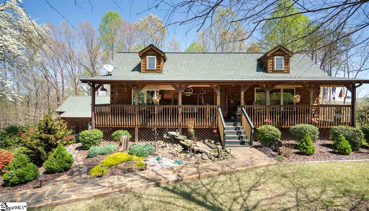343 Pleasant Grove Road Pickens, SC 29671 - Photo 3 of 34