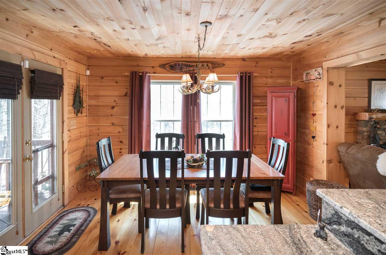 343 Pleasant Grove Road Pickens, SC 29671 - Photo 10 of 34