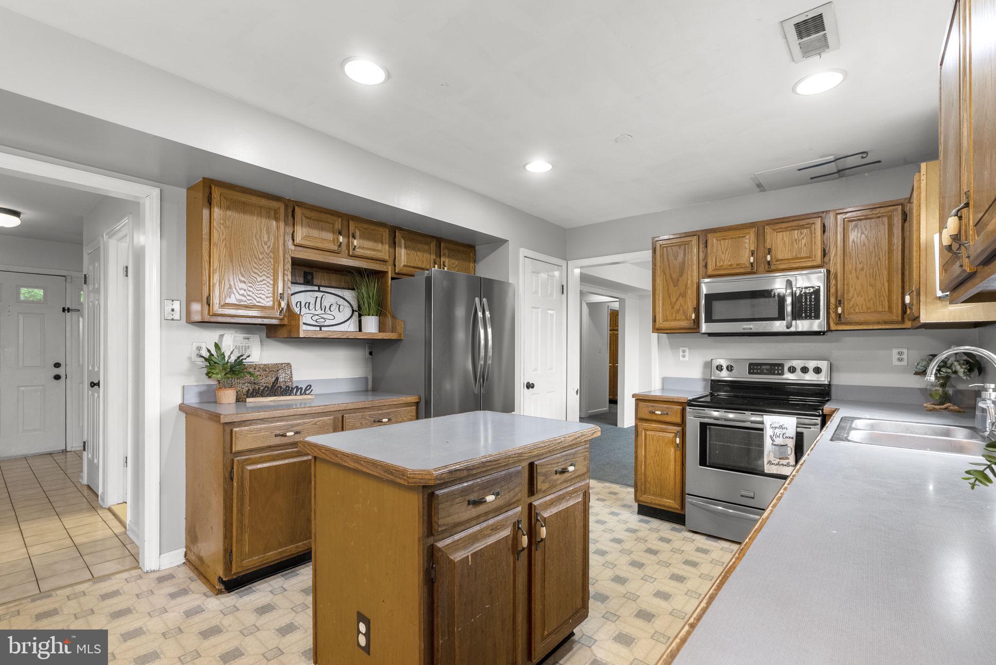 3050 Hooper Road New Windsor, MD 21776 - Photo 14 of 63 Gallery Image 14
