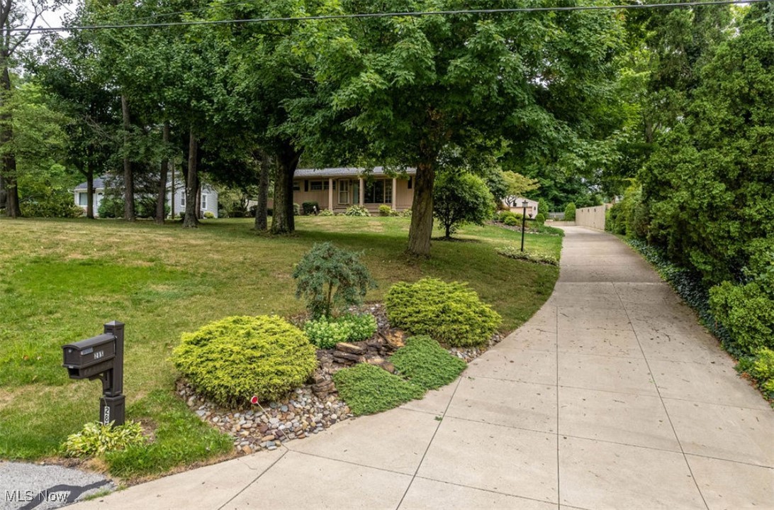 285 Trease Road Wadsworth, OH 44281 - Photo 2 of 32 Gallery Image 2