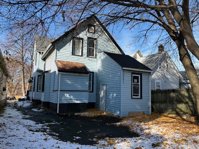 198 Lincoln Street Rochester, NY 14605 - Photo 4 of 38