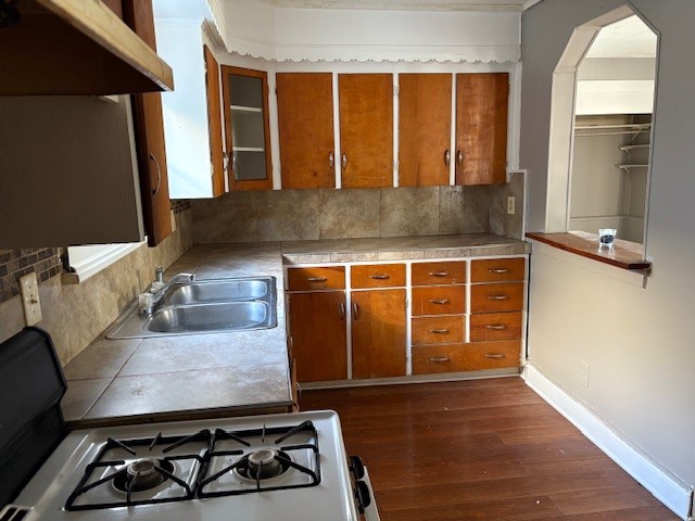 198 Lincoln Street Rochester, NY 14605 - Photo 9 of 38