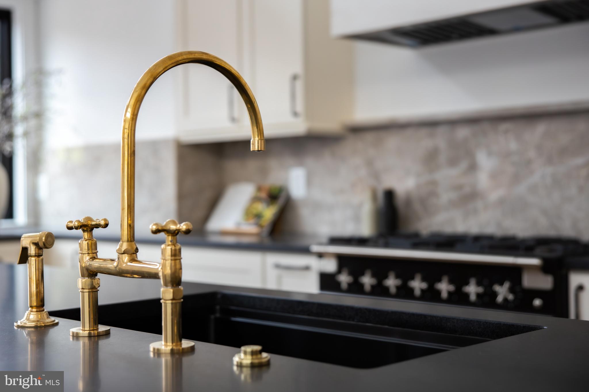 304 N Street Northwest, Unit 1 Washington, DC 20001 - Photo 19 of 47