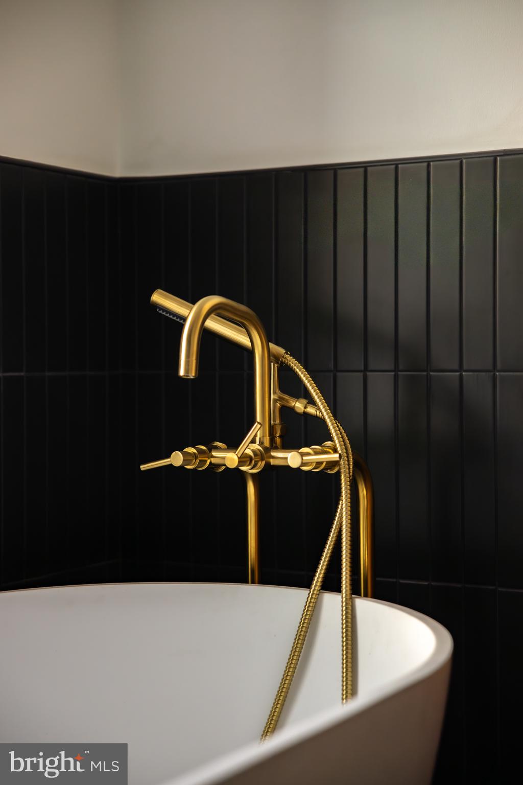 304 N Street Northwest, Unit 1 Washington, DC 20001 - Photo 30 of 47