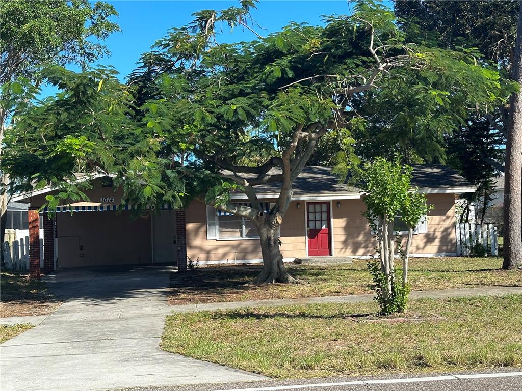 1014 Gulf Road Tarpon Springs, FL 34689 - Photo 1 of 1