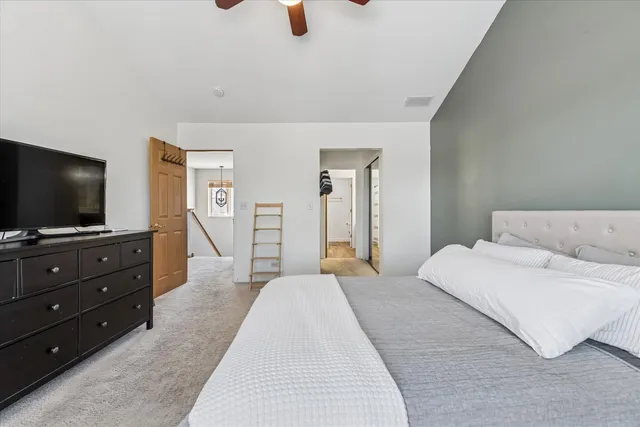 $355,000 | 529 Horizon Drive, Bartlett, IL 60103