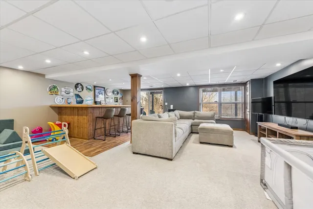 $355,000 | 529 Horizon Drive, Bartlett, IL 60103