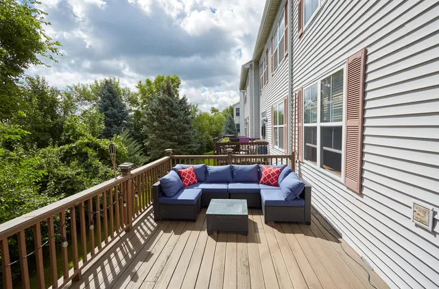 $355,000 | 529 Horizon Drive, Bartlett, IL 60103