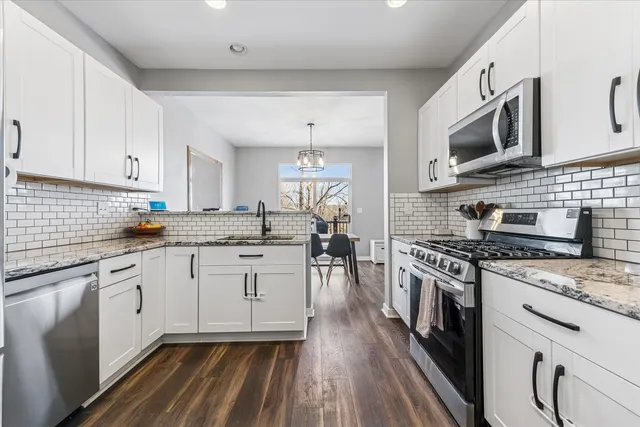 $355,000 | 529 Horizon Drive, Bartlett, IL 60103