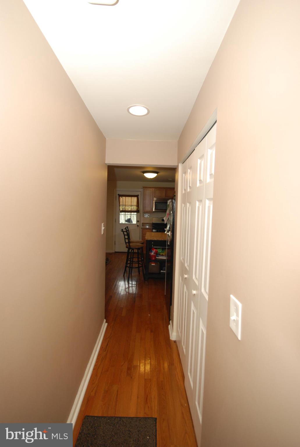 181 Edinburg Road Trenton, NJ 08619 - Photo 22 of 23 Gallery Image 22