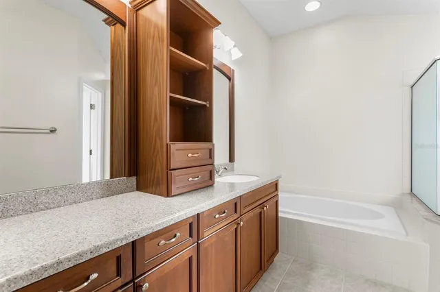 $450,000 | 4527 New Dawn Court, Lutz, FL 33558