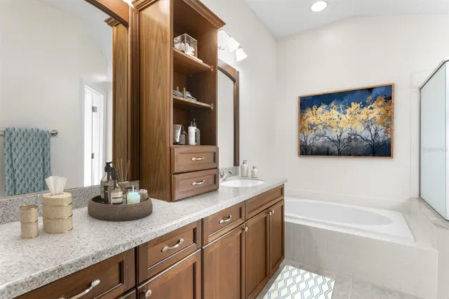 $450,000 | 4527 New Dawn Court, Lutz, FL 33558