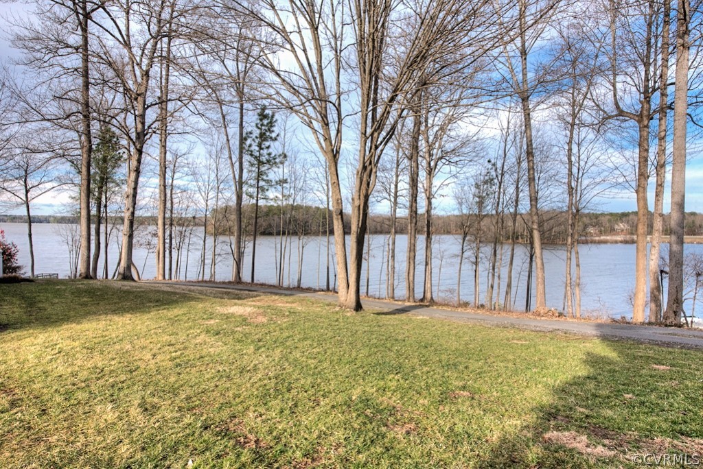 5800 Spinnaker Cove Road Midlothian, VA 23112 - Photo 6 of 50 Imagine THIS as the view as you pull into your dri