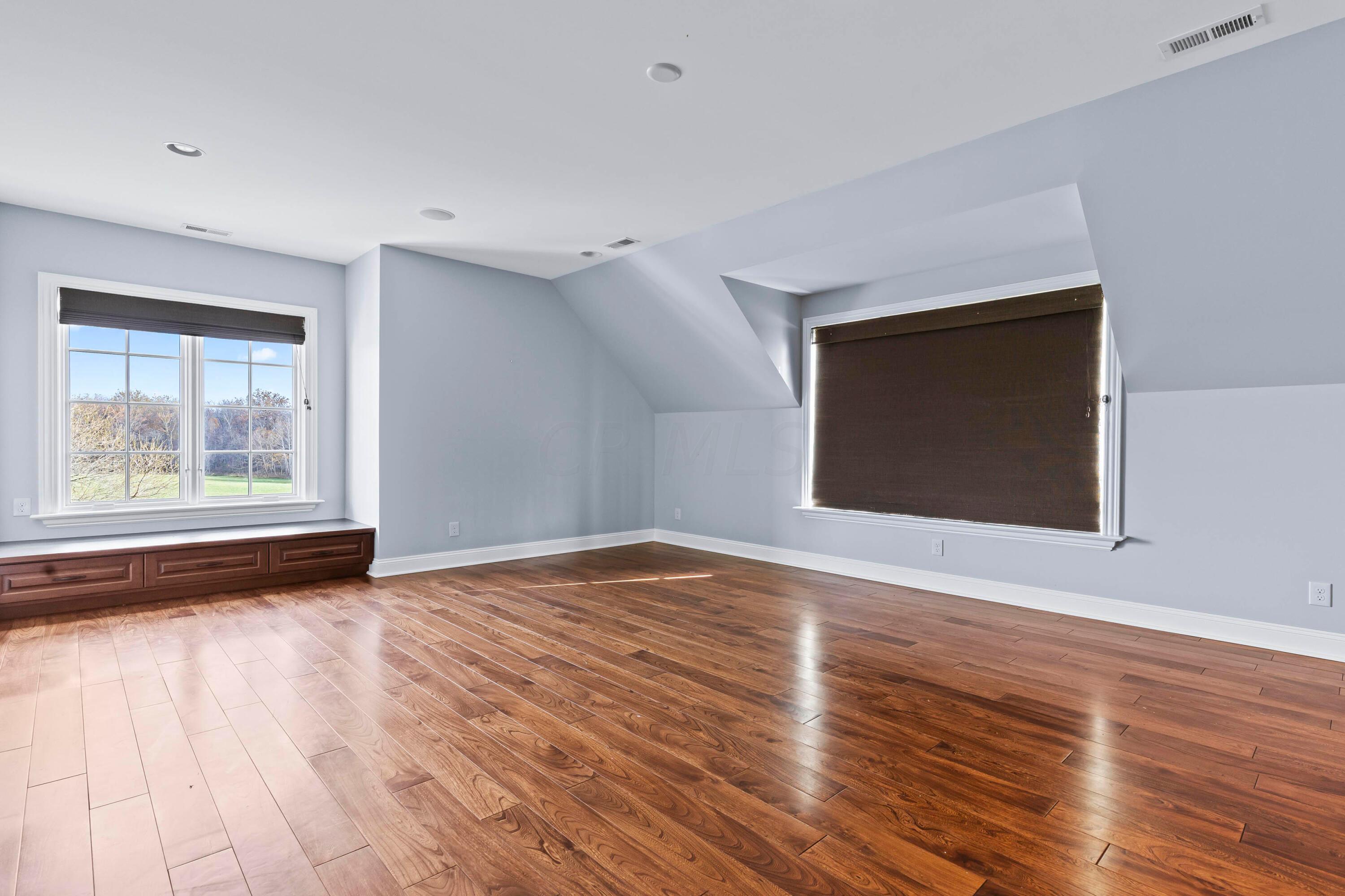 8850 Trimmer Road Centerburg, OH 43011 - Photo 73 of 99 74. Loft_Bonus Room_BR
