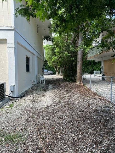 333 Bayview Avenue Key Largo, FL 33037 - Photo 17 of 22 333 Bayview Pic 18