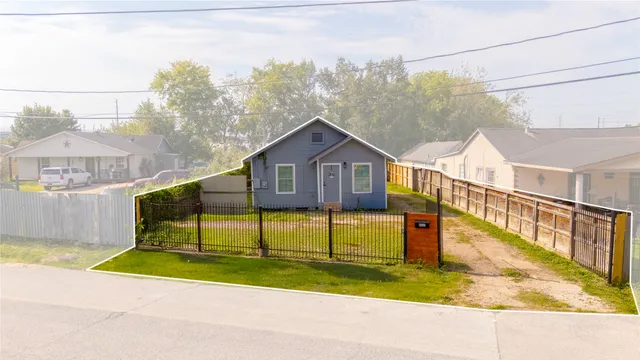 $220,000 | 9302 Waller Street, Houston, TX 77012