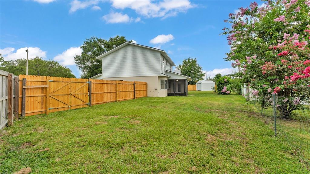 3806 Bent Tree Loop West Lakeland, FL 33813 - Photo 53 of 58 a view of backyard with green space