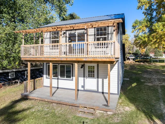 $279,000 | 413 Groveland Street, Boyne City, MI 49712