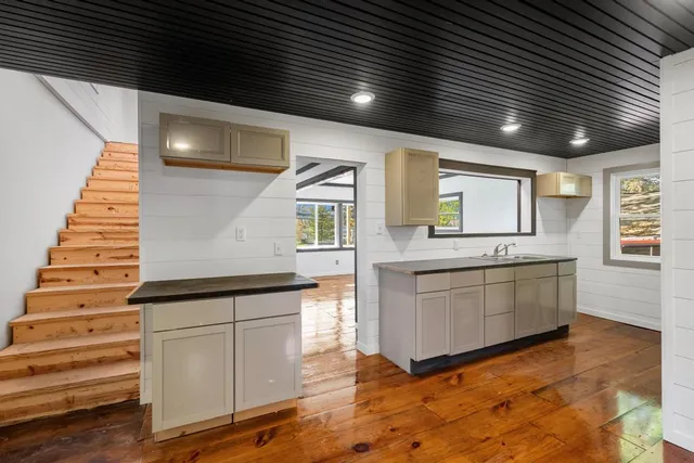 $279,000 | 413 Groveland Street, Boyne City, MI 49712