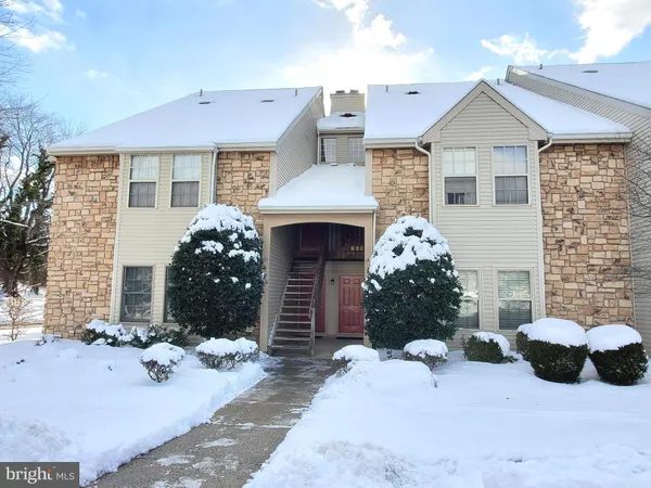 $2,600 | 162 Tavistock Road, Cherry Hill, NJ 08034