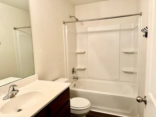 $1,850 | 8018 Distant Harbor Road, Cove, TX 77523