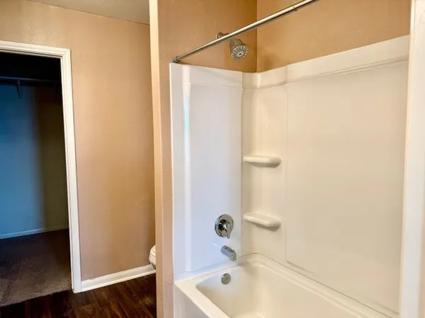 $1,850 | 8018 Distant Harbor Road, Cove, TX 77523