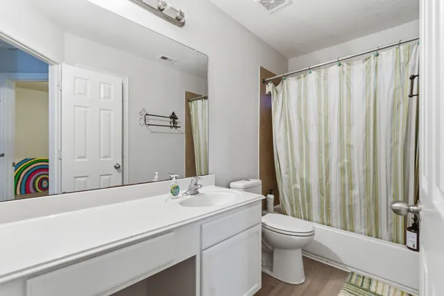 $209,900 | 811 Belvedere Drive, Conroe, TX 77301