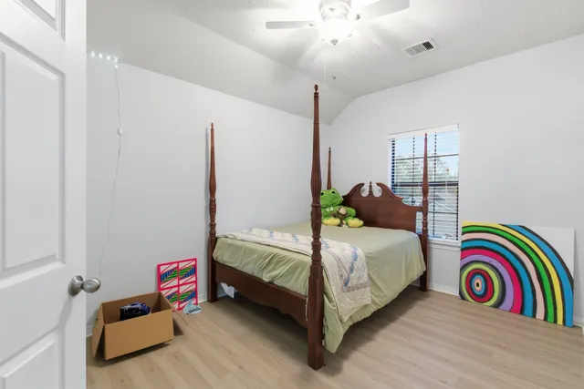 $209,900 | 811 Belvedere Drive, Conroe, TX 77301