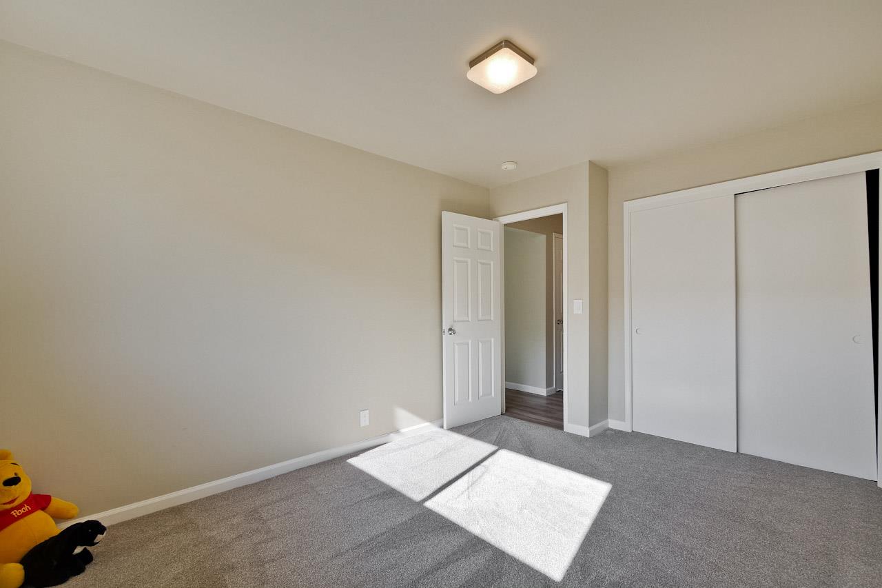805 Devoto Street Mountain View, CA 94041 - Photo 22 of 26 an empty room with an entryway
