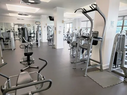 $565,000 | 4 Beacon Way, Unit 805, Jersey City, NJ 07304