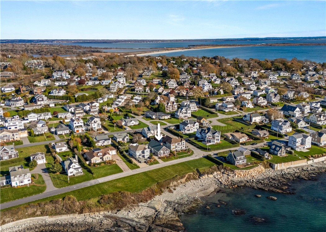 112 Esplanade Middletown, RI 02842 - Photo 36 of 39