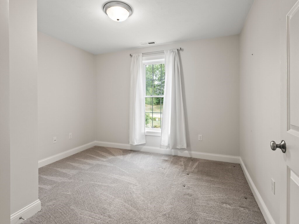 60 Woodland Road Douglas, MA 01516 - Photo 18 of 42 Gallery Image 18
