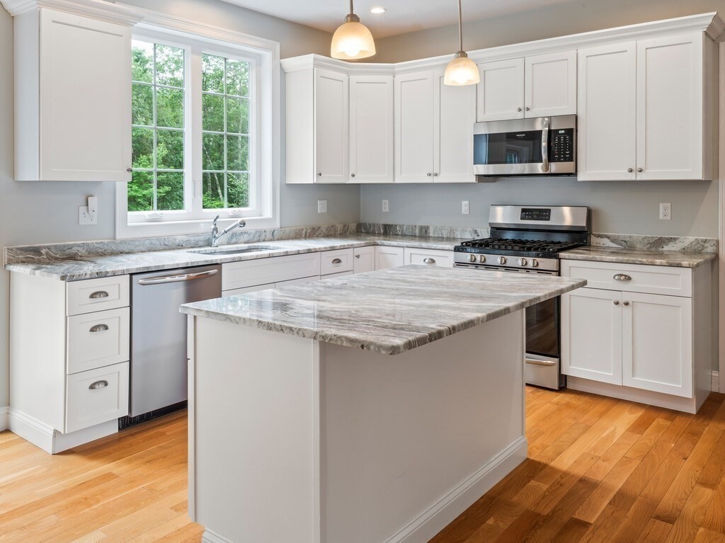 60 Woodland Road Douglas, MA 01516 - Photo 3 of 42 Gallery Image 3
