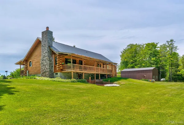 $440,000 | 27940 Kline Road, McMillan, MI 49853