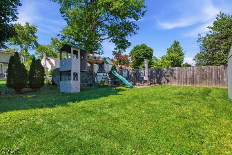 440 3rd Street Dunellen, NJ 08812 - Photo 29 of 31