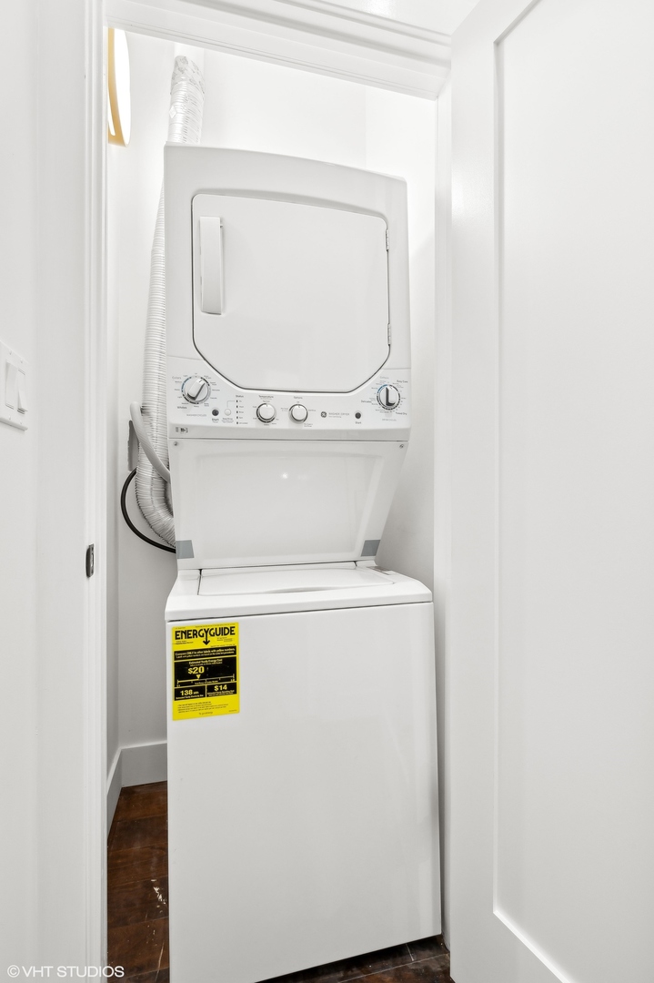 2313 West Fullerton Avenue Chicago, IL 60647 - Photo 16 of 25 a utility room with dryer and washer