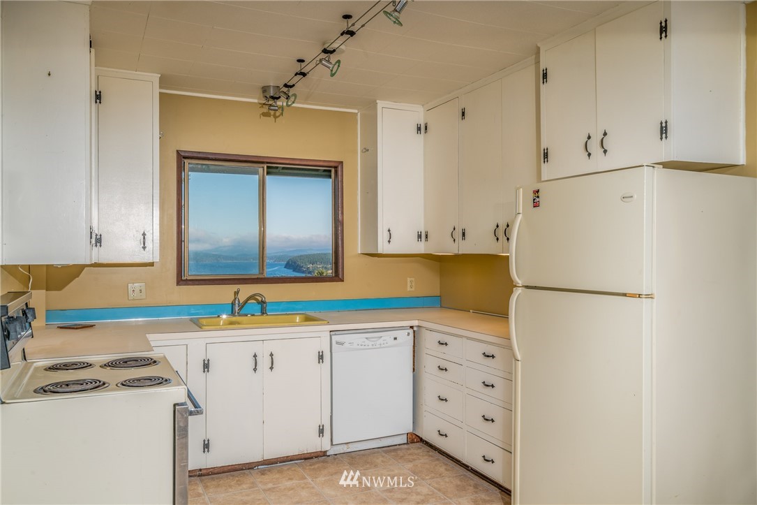 751 Whiskey Hill Road Lopez Island, WA 98261 - Photo 7 of 13