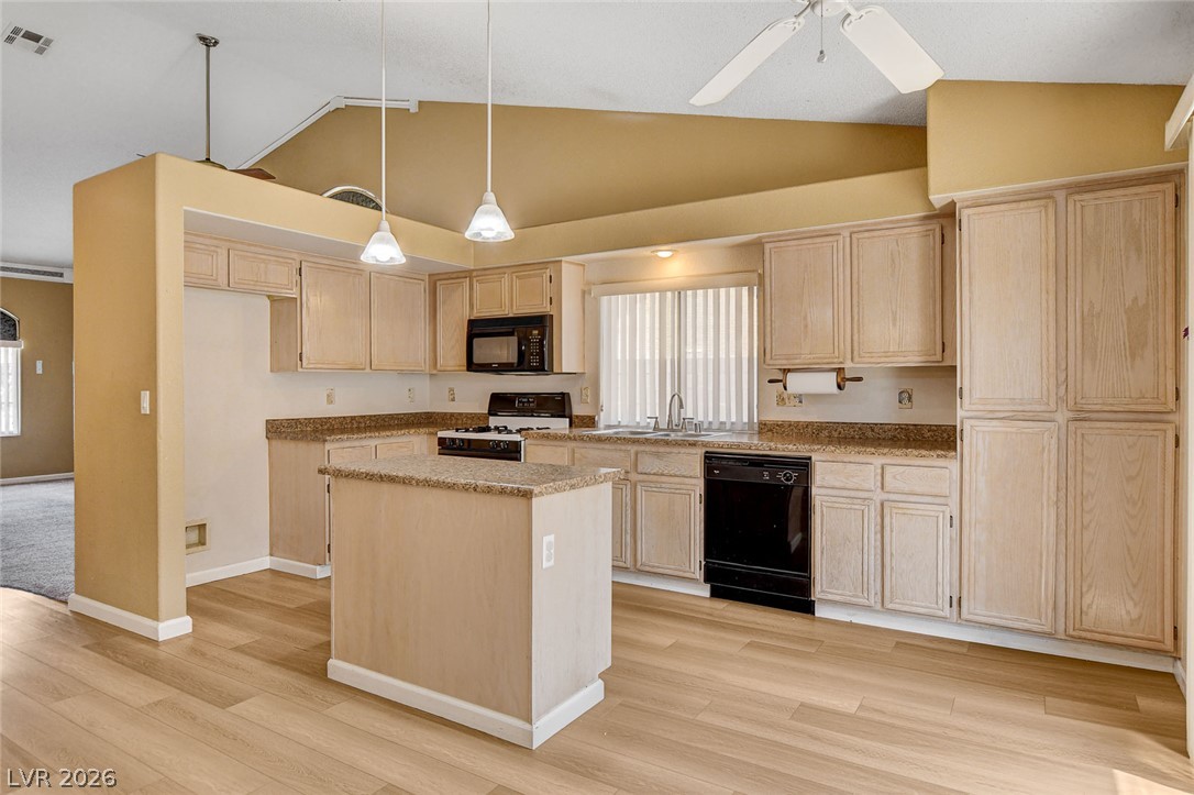 811 Rio Poco Court Henderson, NV 89015 - Photo 16 of 42