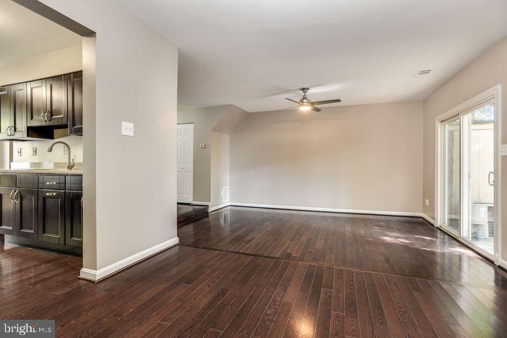 3365 Ryon Court Waldorf, MD 20601 - Photo 6 of 29 Gallery Image 6