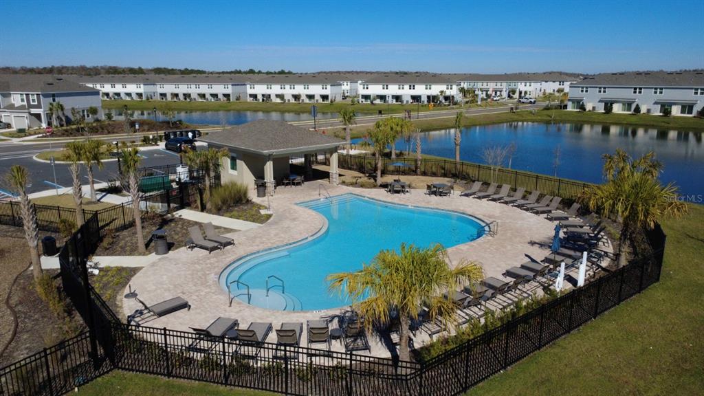 2426 Skyline Loop Kissimmee, FL 34758 - Photo 11 of 38