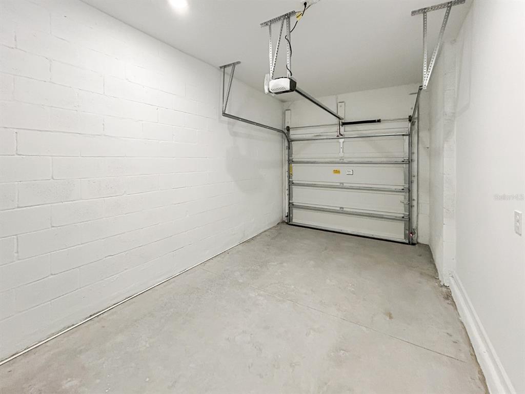 2426 Skyline Loop Kissimmee, FL 34758 - Photo 16 of 38