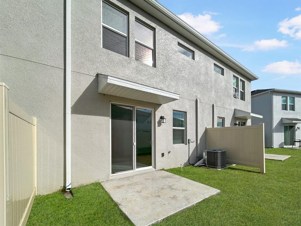 2426 Skyline Loop Kissimmee, FL 34758 - Photo 20 of 38