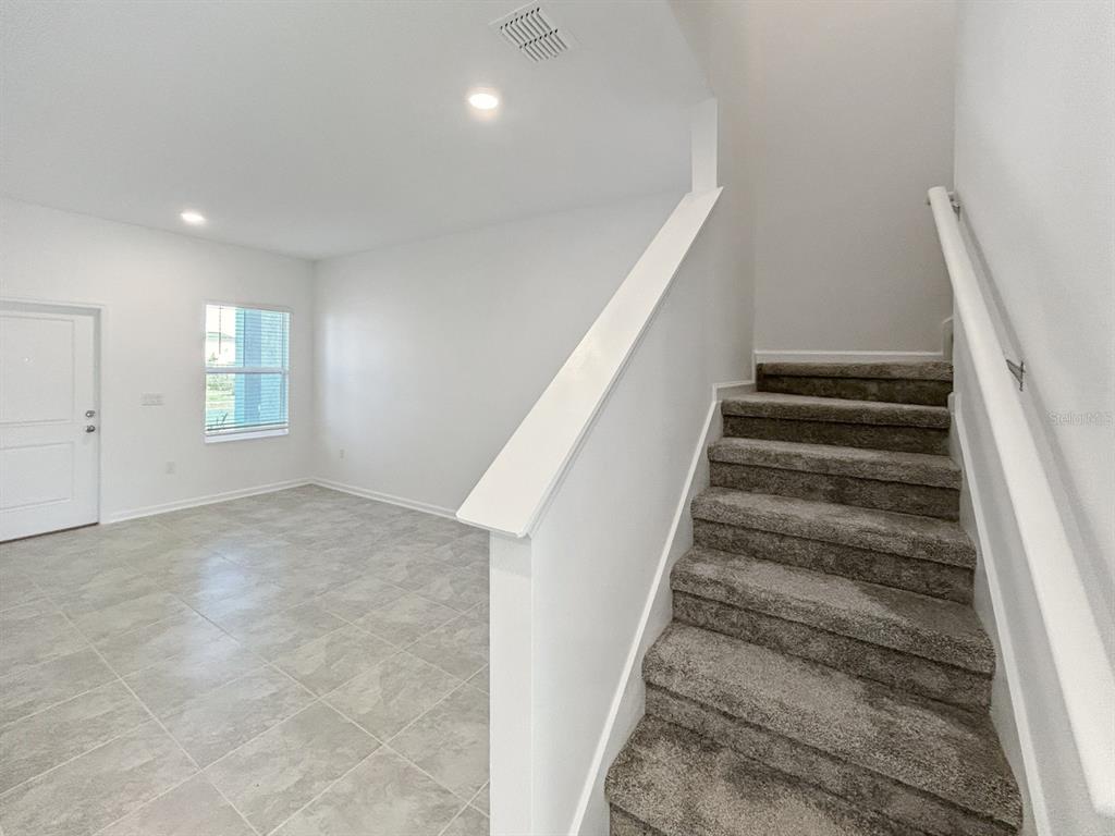 2426 Skyline Loop Kissimmee, FL 34758 - Photo 22 of 38