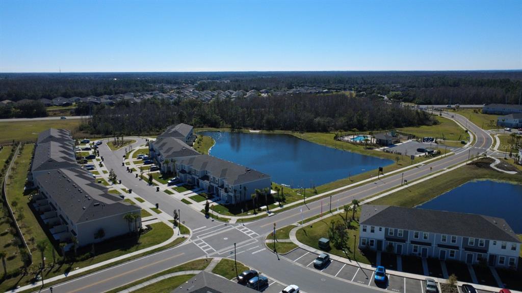 2426 Skyline Loop Kissimmee, FL 34758 - Photo 3 of 38